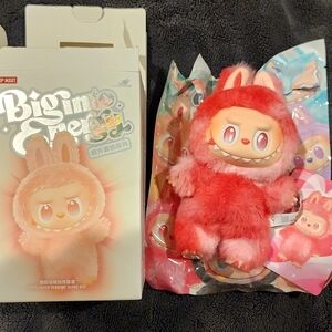Pop Mart Labubu Big Into Energy Vinyl Face Plush Pendant (Love)